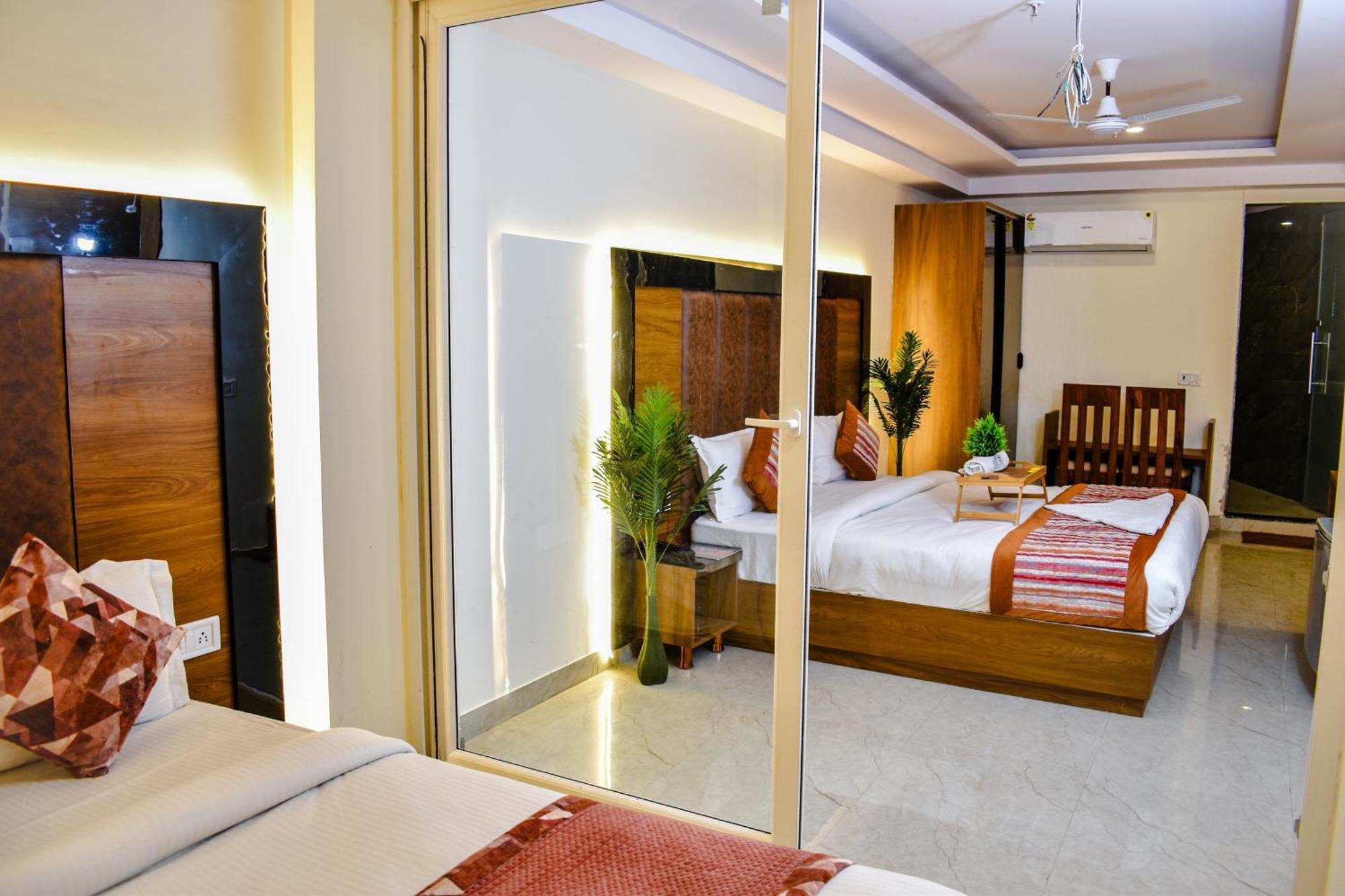 Hotel Yash Palace Nueva Delhi Exterior foto