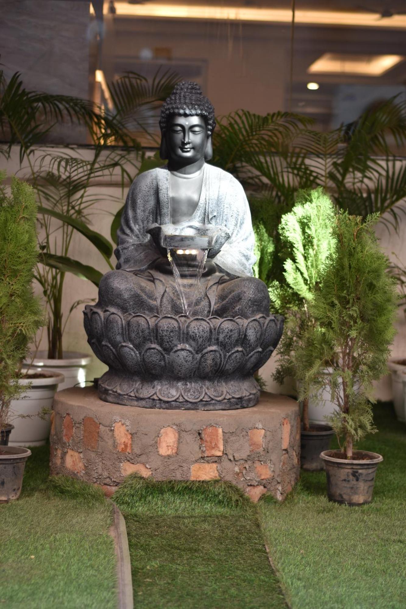 Hotel Yash Palace Nueva Delhi Exterior foto